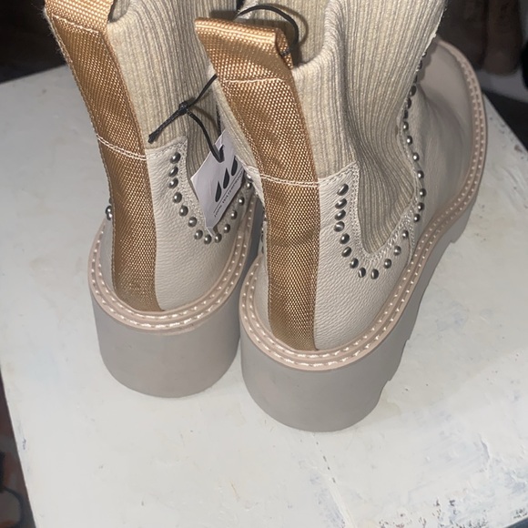 Dolce Vita Womens Hoven Leather Studded Chelsea Boots - Picture 8 of 14